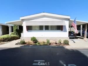 MLS #OC25199080 image #0