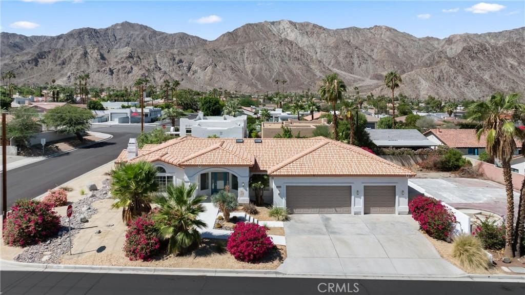 MLS #OC25199426 image #0