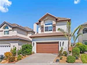 MLS #OC25199773 image #0