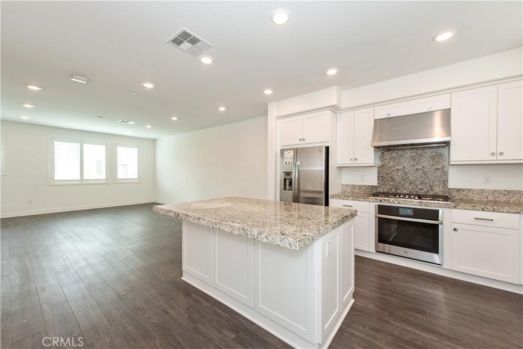 MLS #OC25199817 image #0