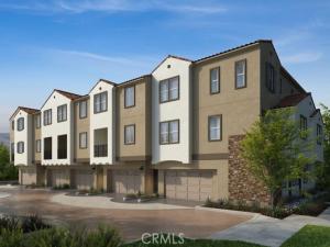 MLS #OC25201411 image #0