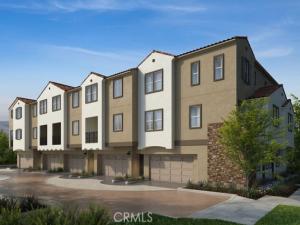 MLS #OC25201411 image #0