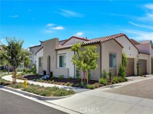 MLS #OC25201863 image #0