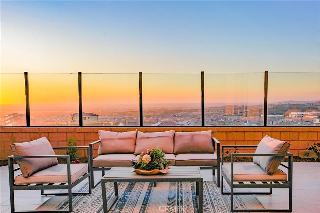 MLS #OC25202057 image #0