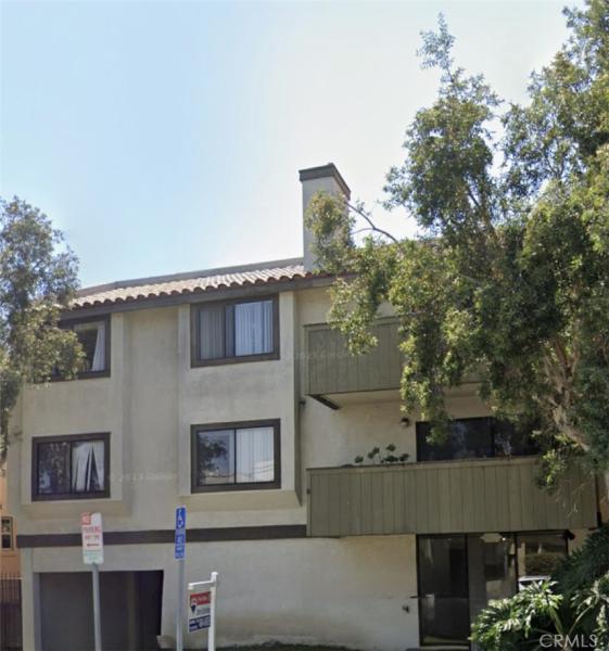 MLS #OC25203349 image #0