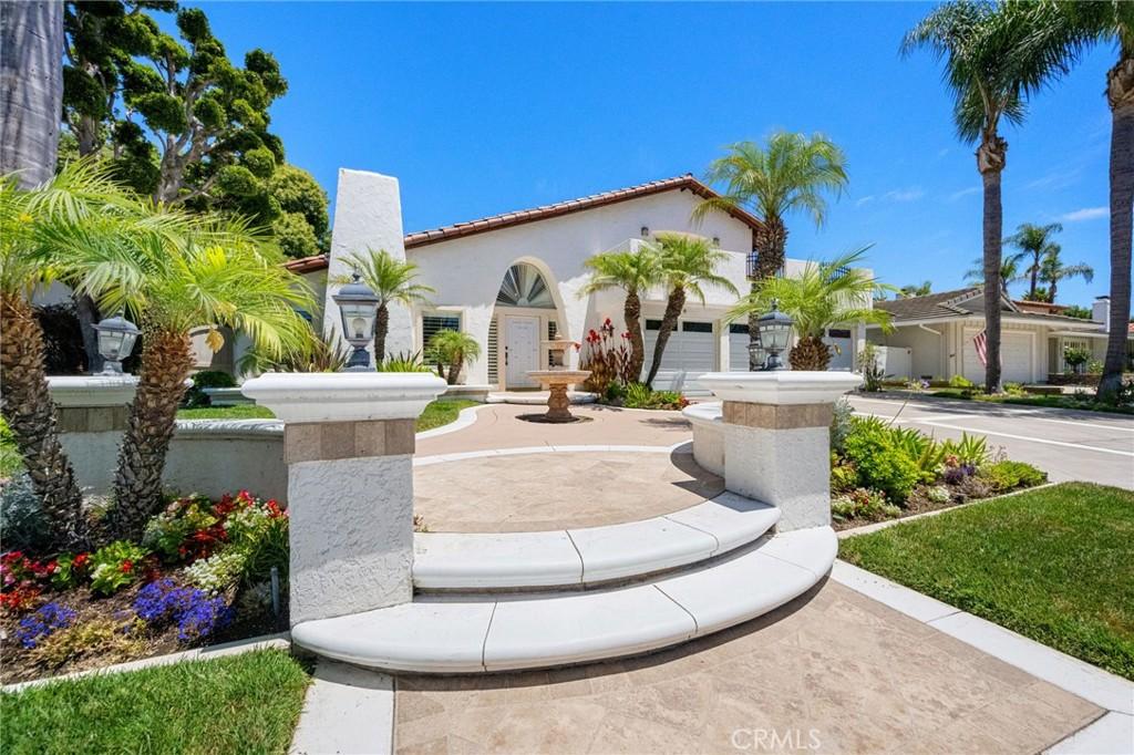 MLS #OC25206982 image #0