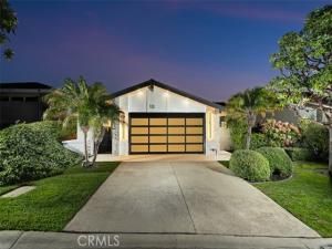 MLS #OC25207613 image #0