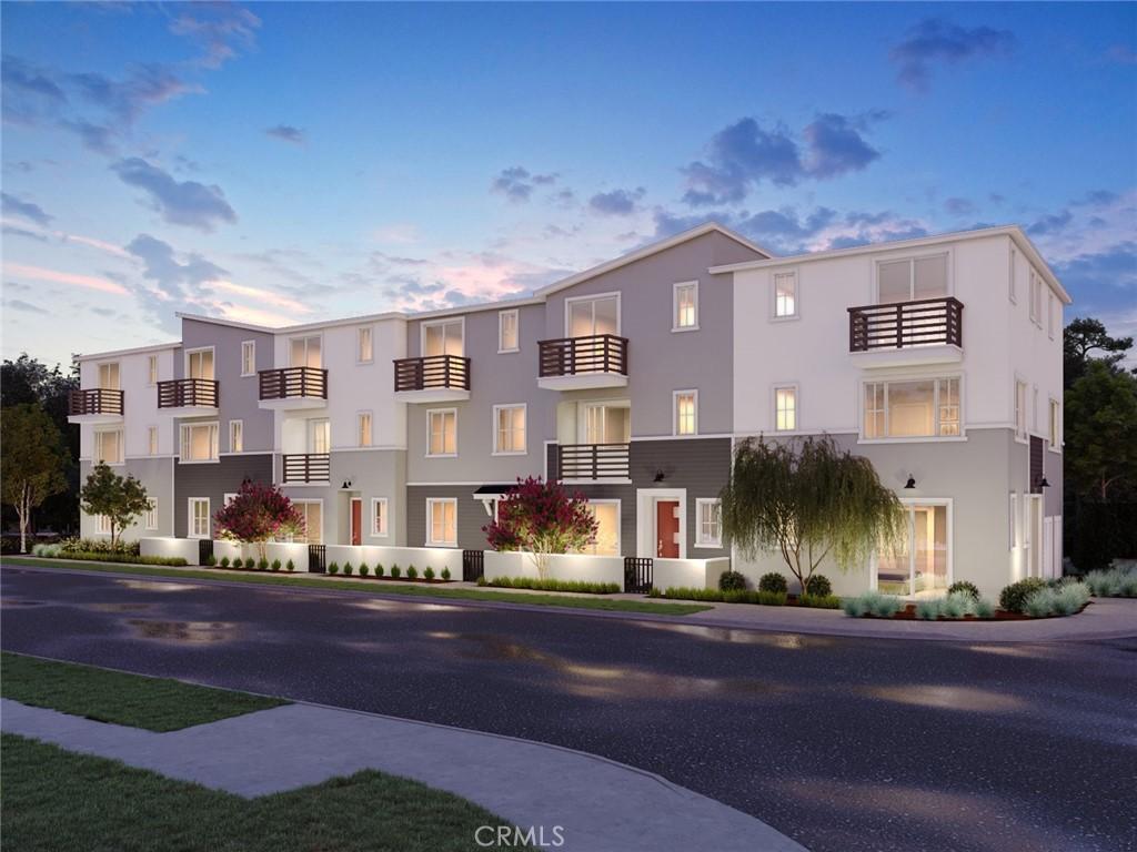 MLS #OC25211882 image #0