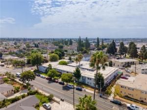 MLS #OC25214158 image #0