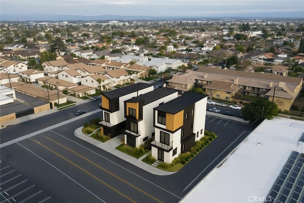 MLS #OC25214206 image #0