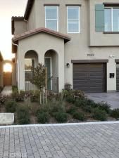 MLS #OC25214514 image #0