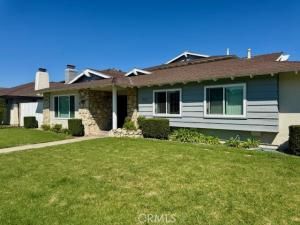 MLS #OC25214899 image #0