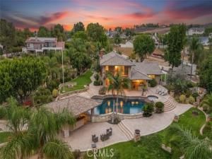 MLS #OC25215520 image #0