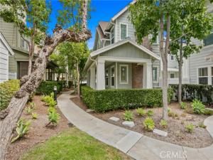 MLS #OC25215958 image #0