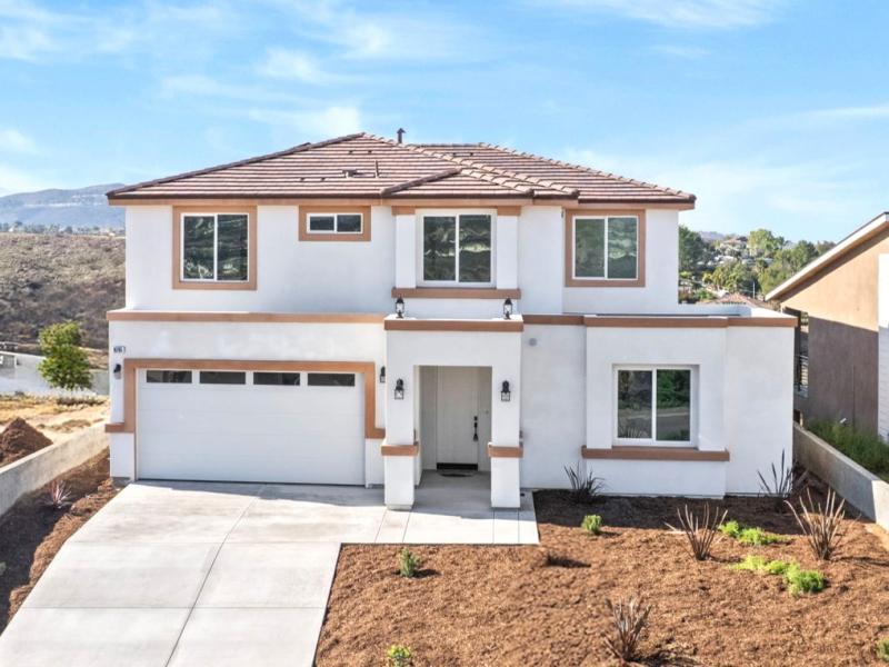 MLS #OC25216408 image #0