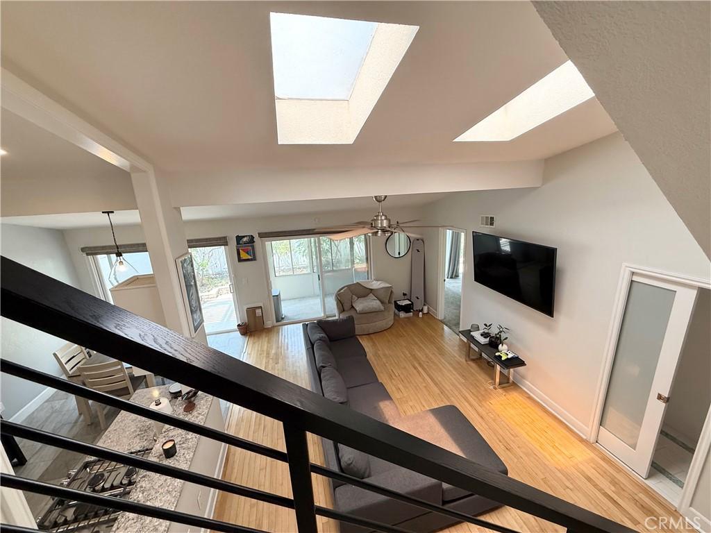 MLS #OC25216423 image #0