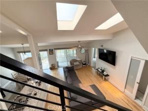 MLS #OC25216423 image #0