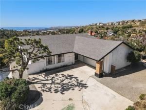 MLS #OC25216479 image #0