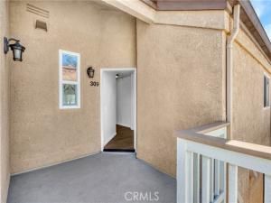 MLS #OC25216688 image #0