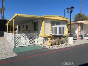 MLS #OC25216791 image #0