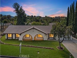 MLS #OC25217279 image #0