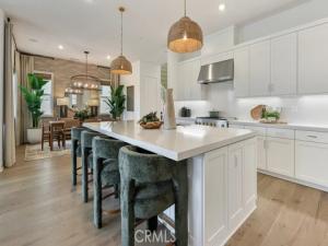 MLS #OC25217783 image #0