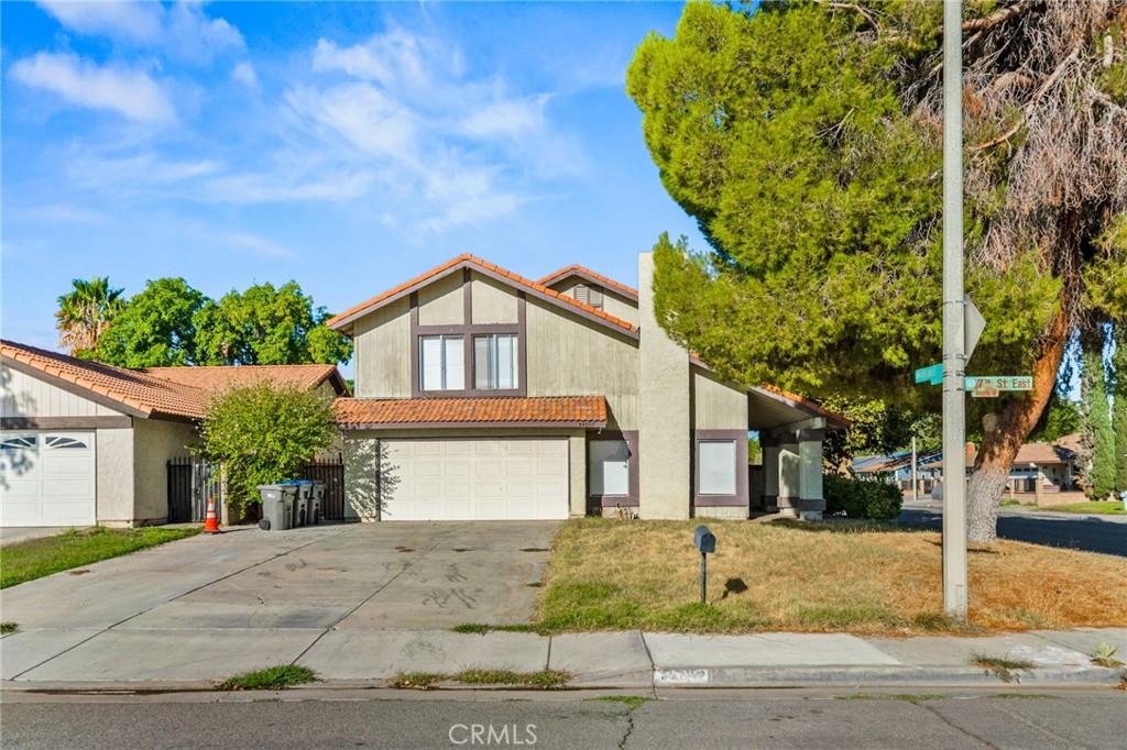 MLS #OC25218546 image #0