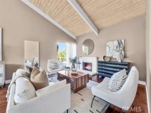 MLS #OC25218580 image #0