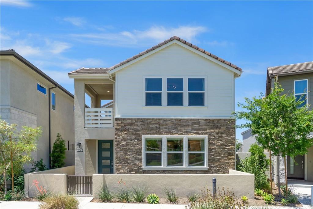 MLS #OC25218608 image #0