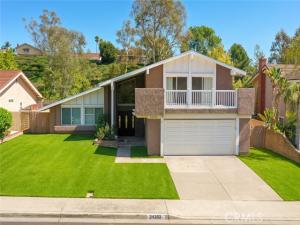 MLS #OC25219021 image #0