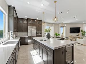 MLS #OC25219085 image #0