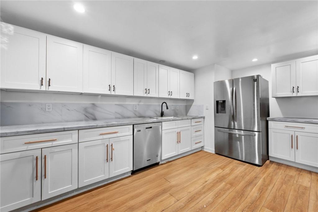 MLS #OC25219223 image #0