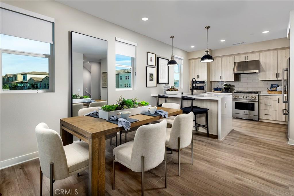 MLS #OC25219432 image #0