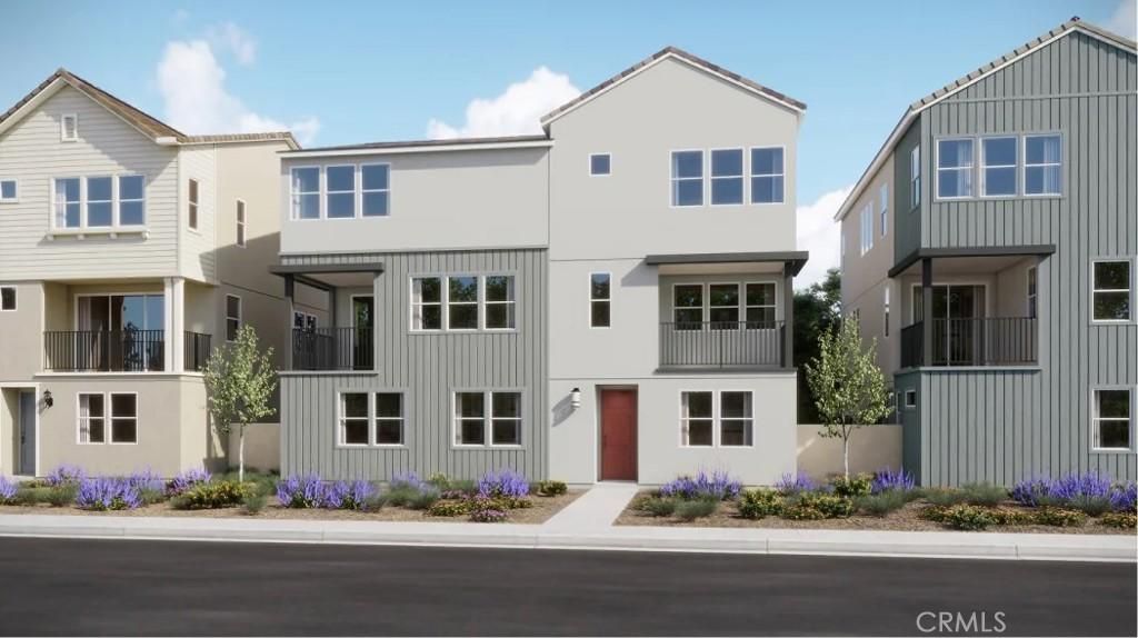 MLS #OC25220199 image #0