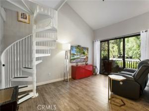 MLS #OC25220276 image #0