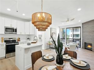 MLS #OC25221135 image #0