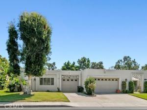 MLS #OC25221307 image #0