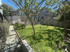 MLS #OC25221815 image #0