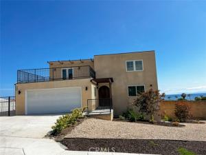 MLS #OC25221927 image #0