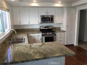 MLS #OC25222227 image #0