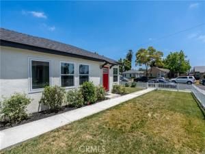 MLS #OC25222264 image #0