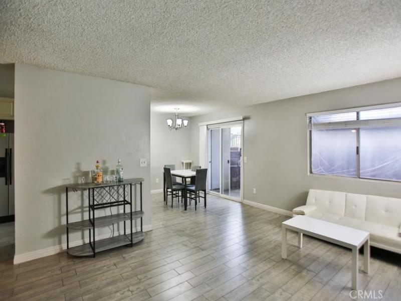 MLS #OC25222392 image #0