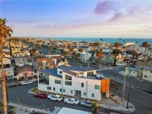 MLS #OC25222502 image #0