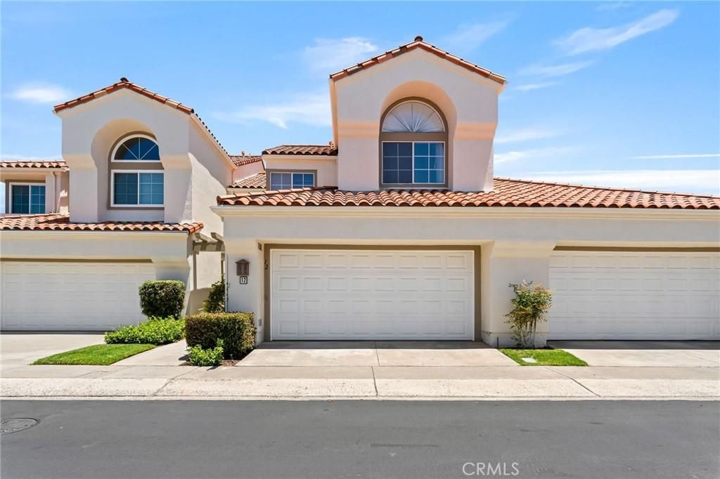 MLS #OC25223336 image #0