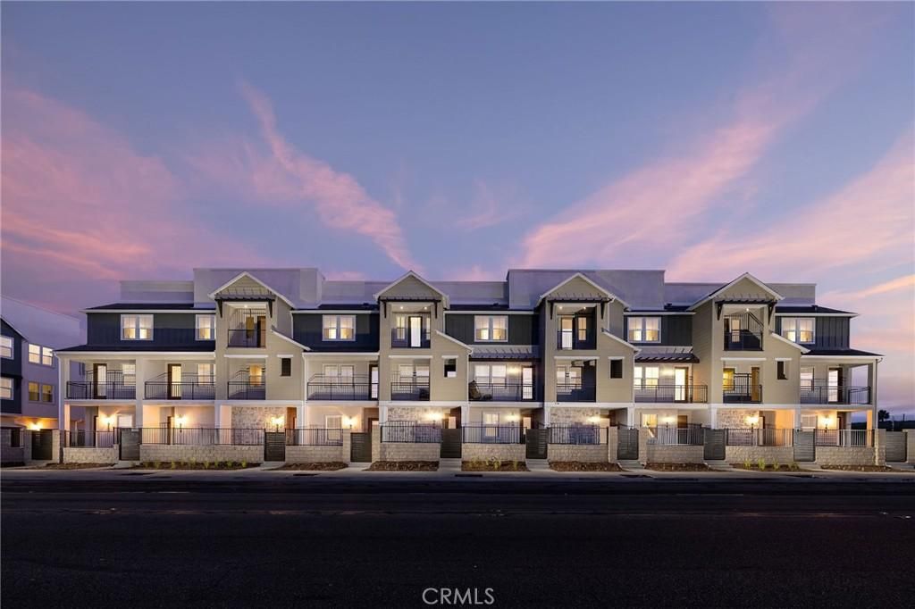 MLS #OC25223764 image #0