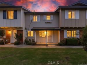 MLS #OC25224029 image #0