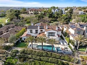 MLS #OC25224207 image #0