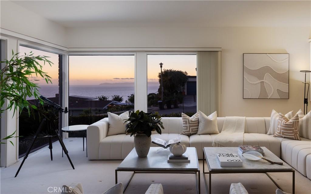 MLS #OC25224287 image #0