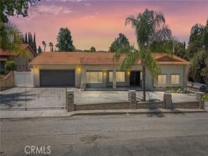 MLS #OC25225506 image #0