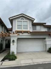 MLS #OC25225816 image #0